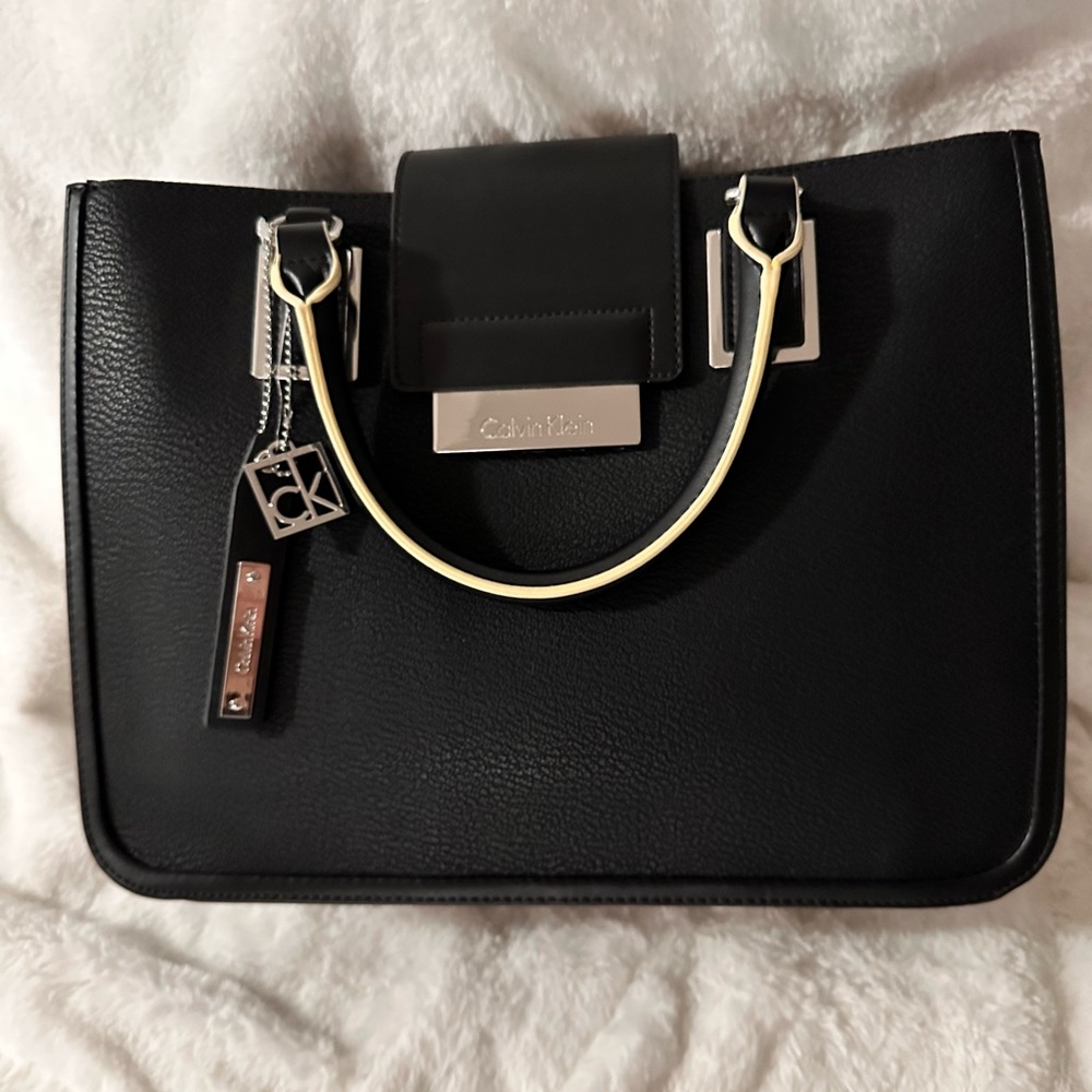 NWT Calvin Klein Black & Cream - Picture 4 of 7